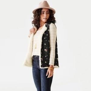 Matilda Jane Reversible Floral Faux Fur Vest XS
